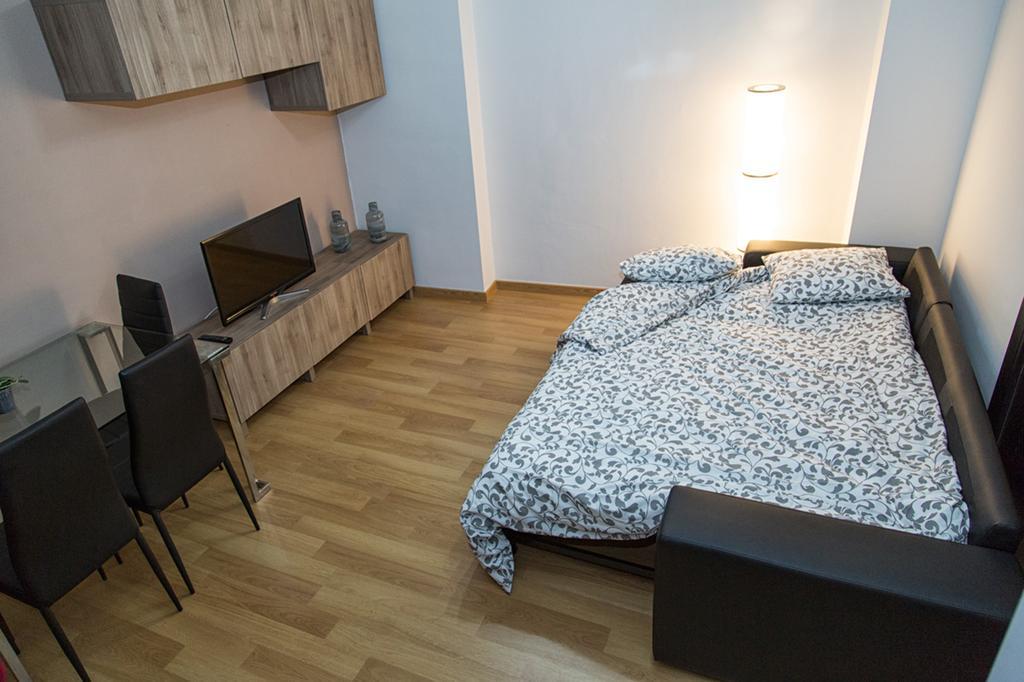 Apartamento Eursu Centro Con Piscina Малага Екстериор снимка