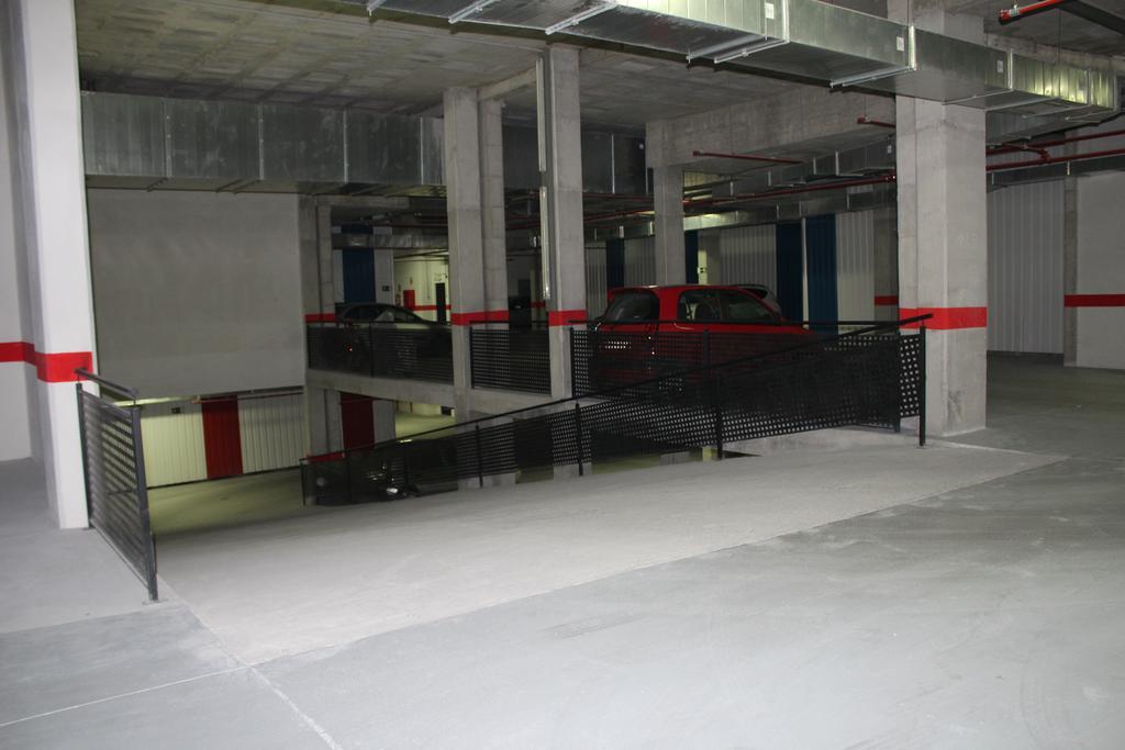Apartamento Eursu Centro Con Piscina Малага Екстериор снимка
